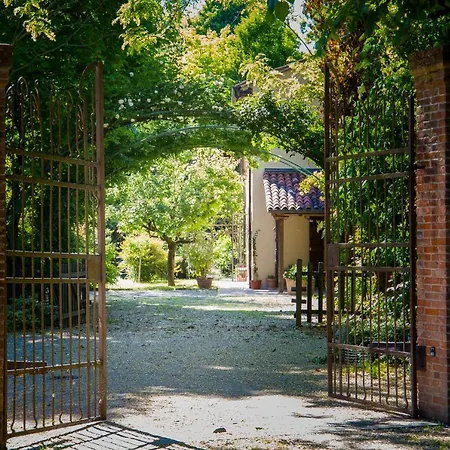 La Delle Rose Near Venice
