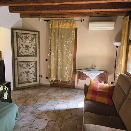 Villa La Delle Rose Near Venice